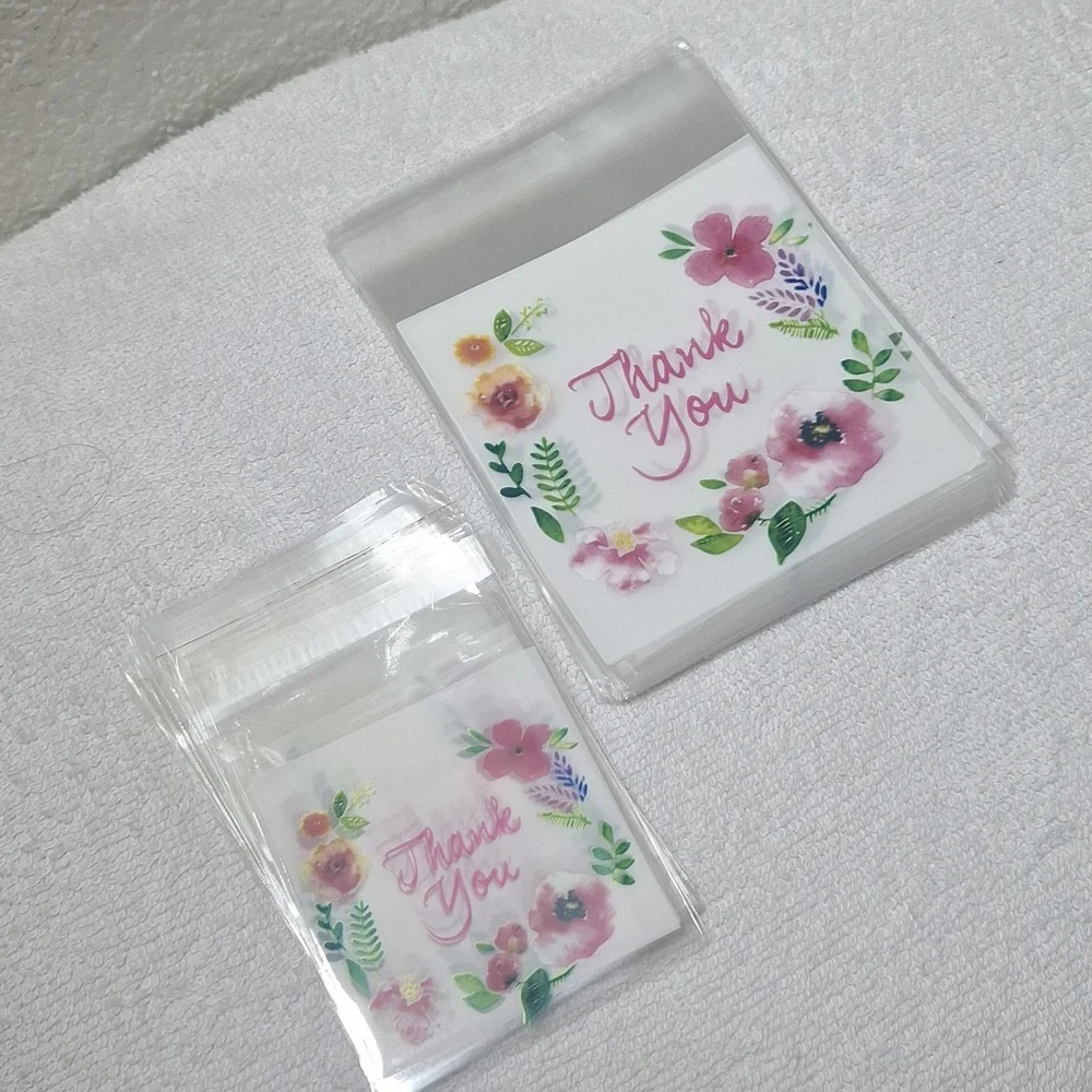 40ct. Resealable Thank You Bags. 20-3x4 /20-2x2 Hawaiian Print